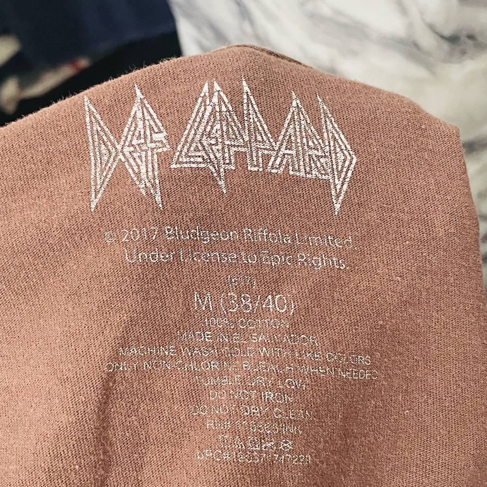 Brown Graphic Tee Short Sleeve - Picture 3 of 3